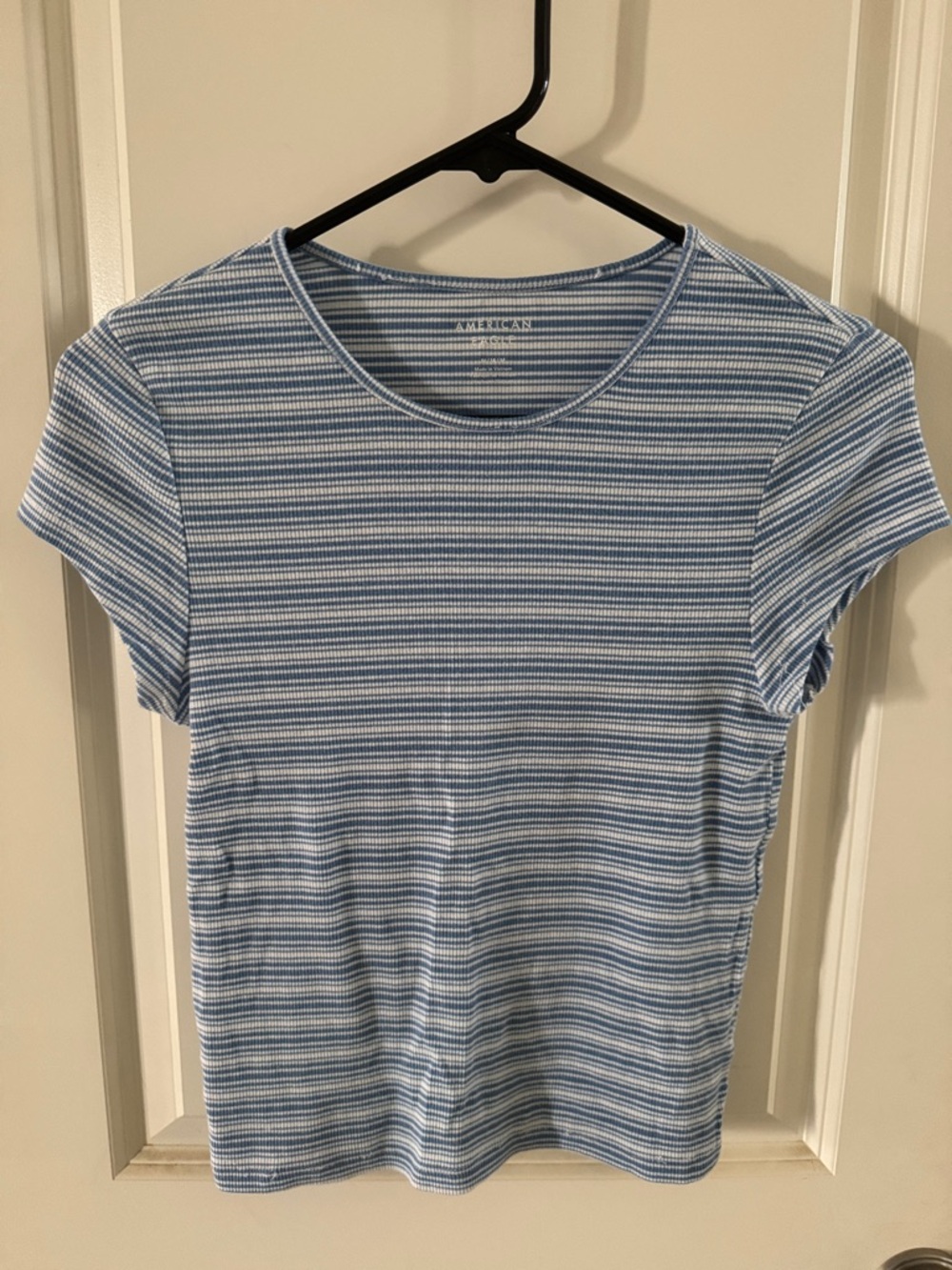 American Eagle Outfitters Blue and White Striped Short Sleeve Tee